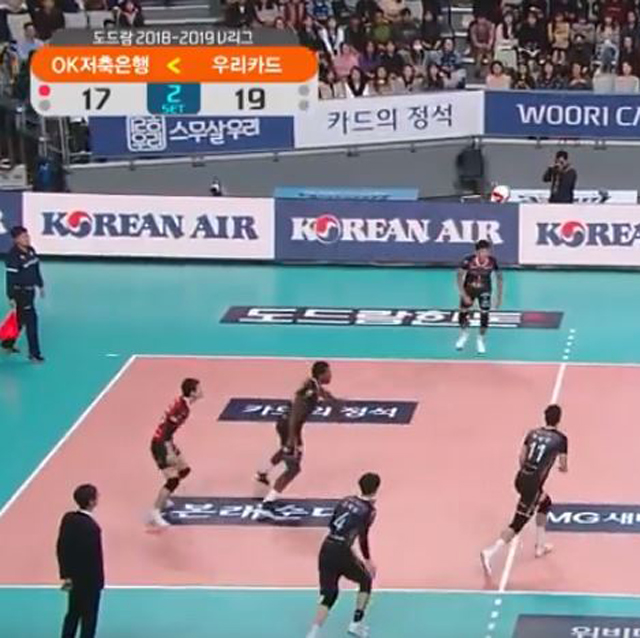 [18-19시즌] 10월 18일 vs 우리카드 하이라이트 영상